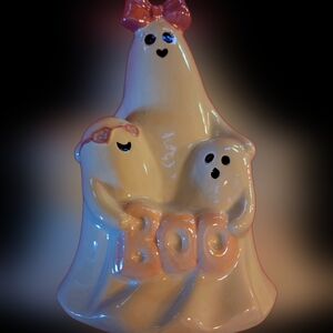 Charming Ghost Family Figurine - Cream and Pink